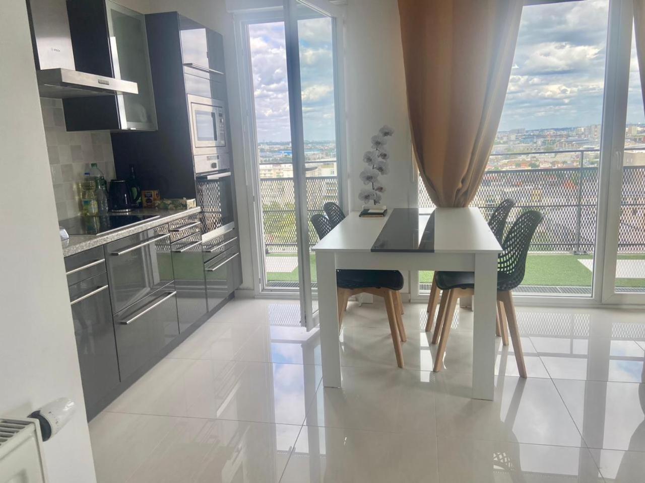 Vue 360°, Paris, Parking Appartement *